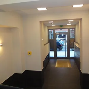 https://hotel-belle-blue.getmunichhotels.com