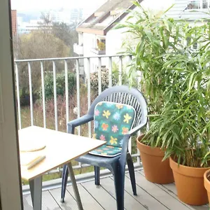 https://lovely-studio-in-cannstatt.stuttgart-hotel.com